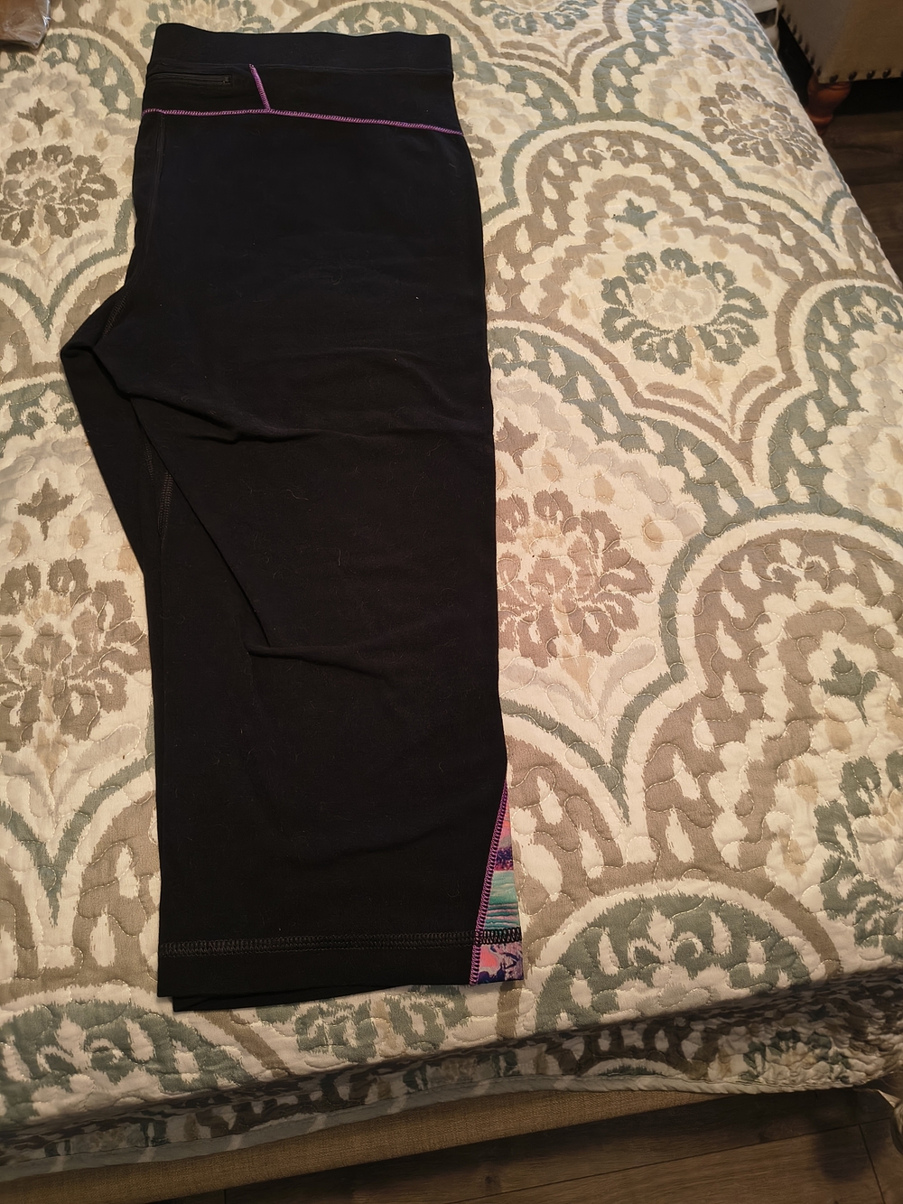 Fila Black Capri Leggings with Pink Trim and Multicolor Hem Detail